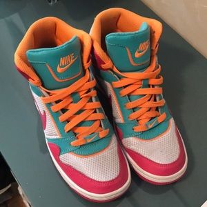 High top Nike SBs